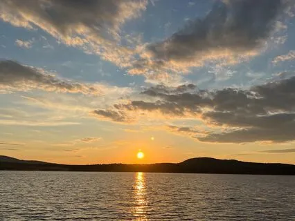 Body Relaxation - Journey To A Lake In The Woods