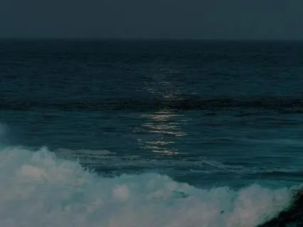 Body Scan For Sleep & Relaxation (With Ocean Waves)