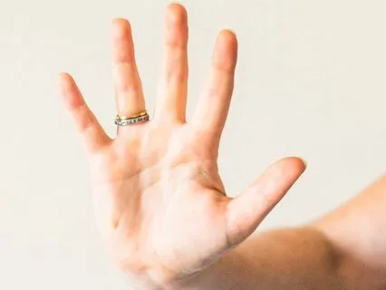 Breath Break : 5-4-3-2-1 Grounding Through Our Senses