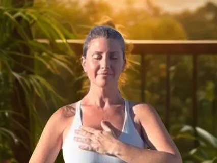 Breathe & Settle: A 5-Minute Nervous System Reset