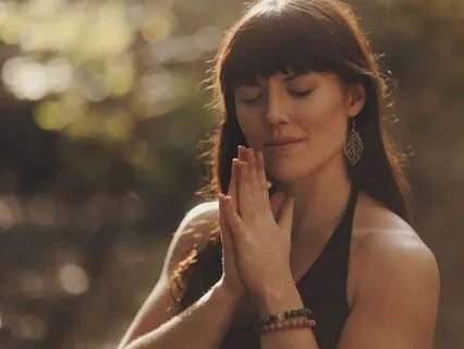 Breathwork For Grounding & Peace: 10 Minutes (Shorter)