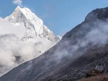 Breathwork To Help Reduce Stress | Cyclic Sighs 