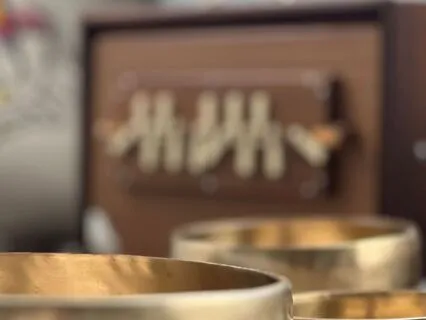 Brief Guided Humming Practice For Inner Stillness