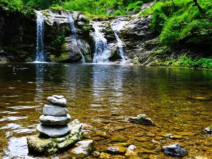 Bubbling Stream With Bubbling Frogs
