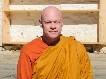 Buddhanussati Chant - Verses In Praise Of The Buddha