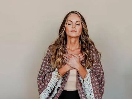 Gentle Tapping Meditation For Anxiety