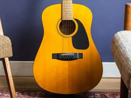 Byte: Angela Petrilli ~ The Ghost Inside The Frame