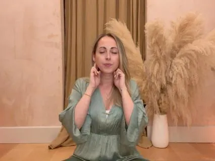 Calm Anxiety: Vagus Nerve Ear Massage