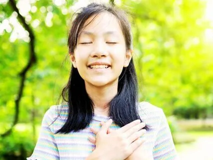 Calm, Center & Empower Your Child: Hands To Heart Love