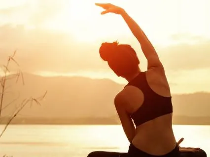Calm Frequency – Binaural Relaxation Journey