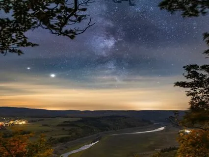 Calm Meditation Sleep Music - 528 Hz