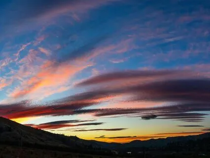 Calm Mornings: Peaceful Sunrise