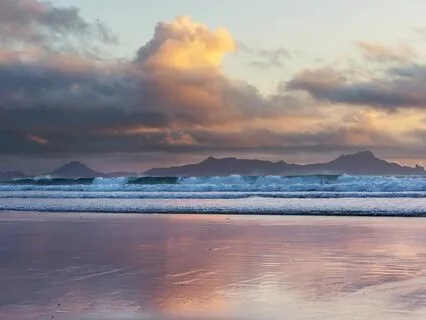 Calm music for meditation and relaxation