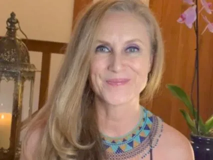 Calm & Regulate Your Nervous System: Somatic Practice