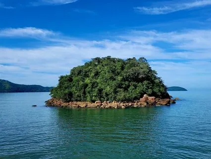 Calm Sea,  A Meditative Harmony Of Ambient Piano Serenity