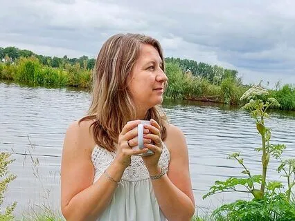 Calm Your Mind - 2 Minutes To Let Go Of Overthinking