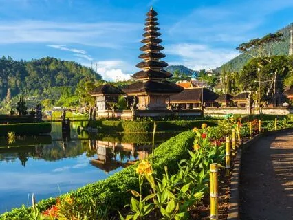 Calming Ensemble Of Electric Guitars