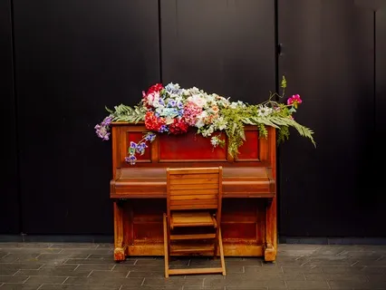 Calming Jazz Piano Ballad - 40Hz (Interwoven Binaural Beats)