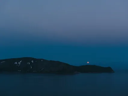 Calming, Peaceful Sound Bath For Relaxation Or Sleep 