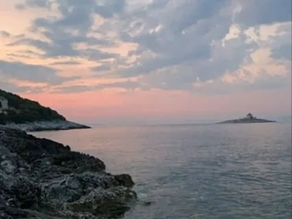 Calmness And Relaxation - Left Nostril Breathing 