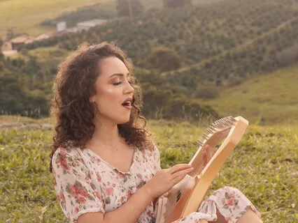 Canto Intuitivo - Conexão com Seu Ser Divino