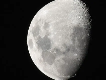 Cello For The Waning Gibbous Moon (Extended Sleep Mix)