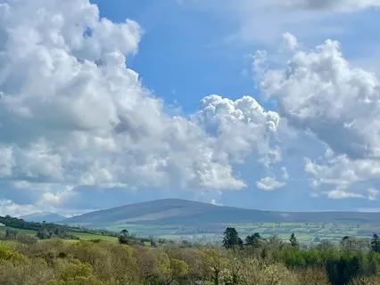 Center Yourself With Balanced, Positive Energy | Rest Deeply