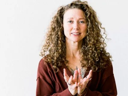 Chakra Breathing Meditation: 8-Minute Guided Practice