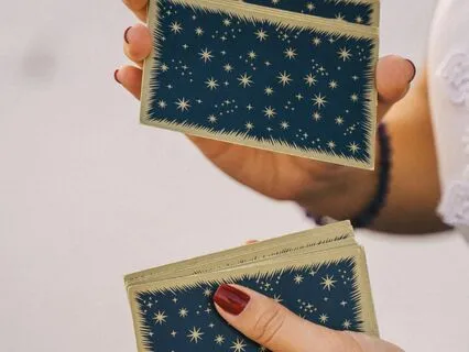 Channeling Wisdom: Pre-Tarot Ritual Meditation For Clarity