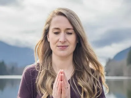 Chant To Lakshmi - Goddess Of Good Fortune