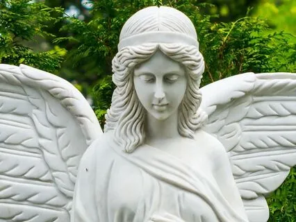 Chapters 7-9  | Bly Manor - The Turn Of The Screw