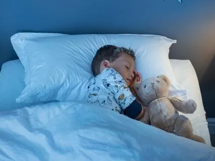 Children's Sleep Meditation: You Are Strong And Loved