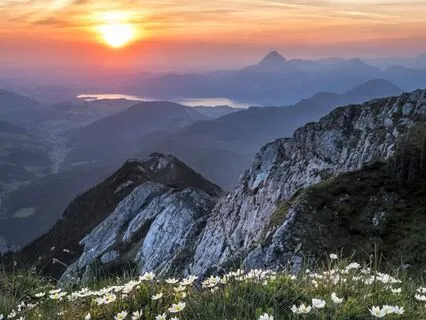 Climbing The Mountain - A Meditation & Reiki Drum Journey