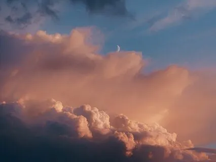 Cloud-Like Calm: Float Into Sleep