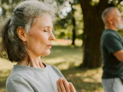 Stop Overthinking -  Come Back Home To Your Body And Breath