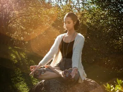 Connect To Your Body With Grounding Meditation