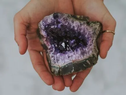 Connecting To The Consciousness Of Your Crystal