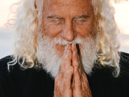 Connecting To The Present Moment  - 5 Min Daily Insight