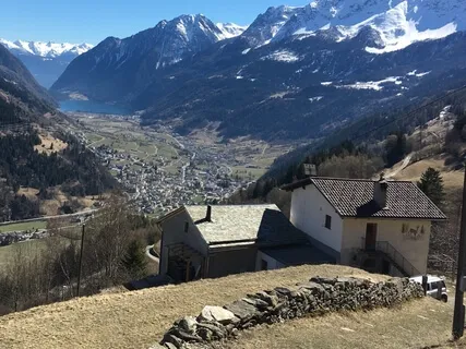 Connecting With The Stillness Within (Updated)