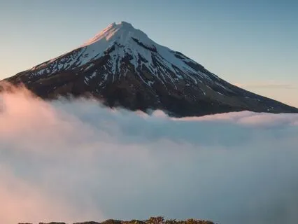 Contemplating 'Great Accumulates': Tao Wisdom - I-Ching 26