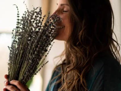 Contented Ambition : Moving Forward In Love, Not Lack