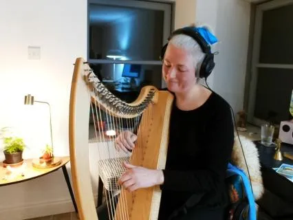 Cosmic Cat Purrs & Healing Harp Strings