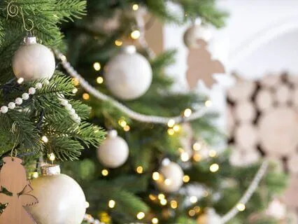 Cozy Fireplace Sounds Three Ships Playing On The Background