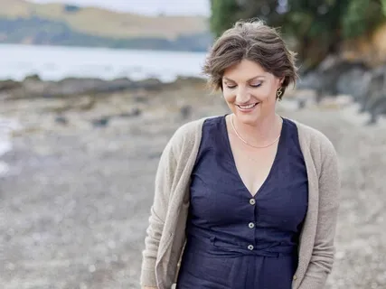 Create A Business You Love: Subliminal Affirmations To Work