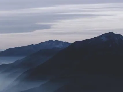 Crossing Meadows Gentle Classical Meditation Music