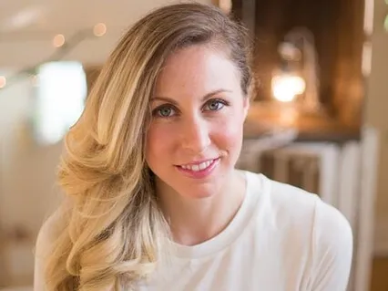 Crown Chakra Practice To Connect With The Breath, Body & Mind