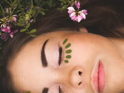 Crown - Sound Traveling