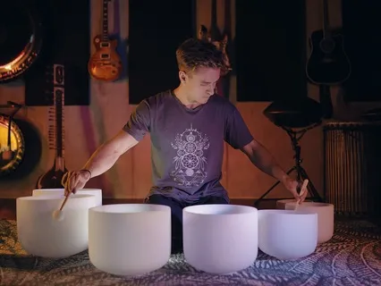 Crystal Bowl Sound Healing - Feel The Harmony Within