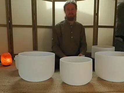 Crystal Echoes: Singing Bowls & Thunderstorm For Inner Peace