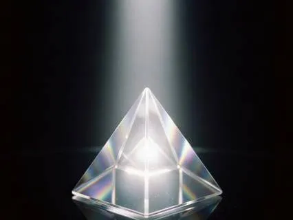 Crystal Pyramid: Crystalline Sound Bath For Cortisol Reset